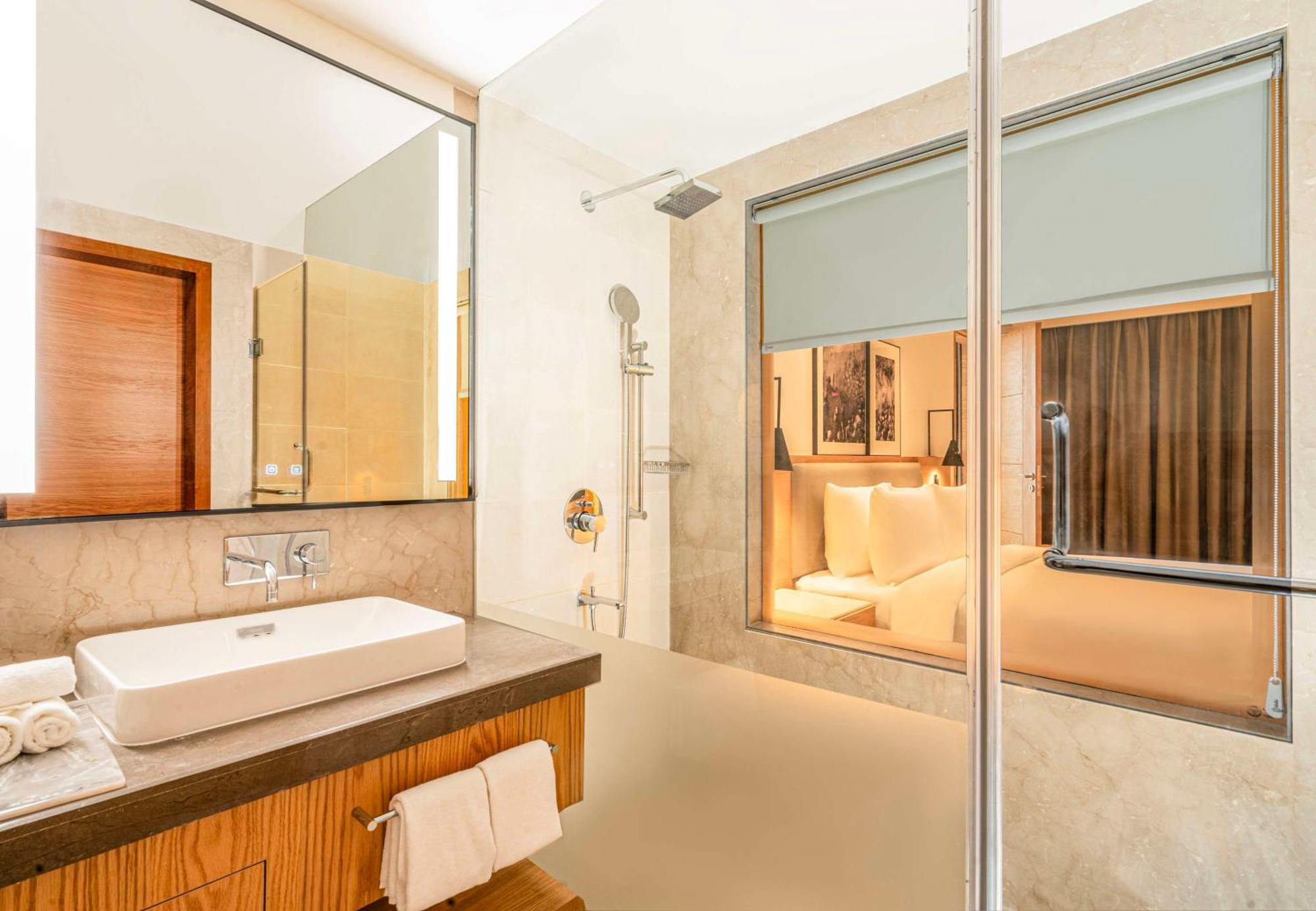 Radisson Hotel Vrindāvan 외부 사진